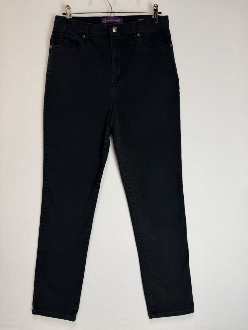 Gloria Vanderbilt Amanda Classic Tapered Jeans Womens Size 12 Black Denim - Picture 2 of 14